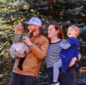 Meet your Posher, Denell